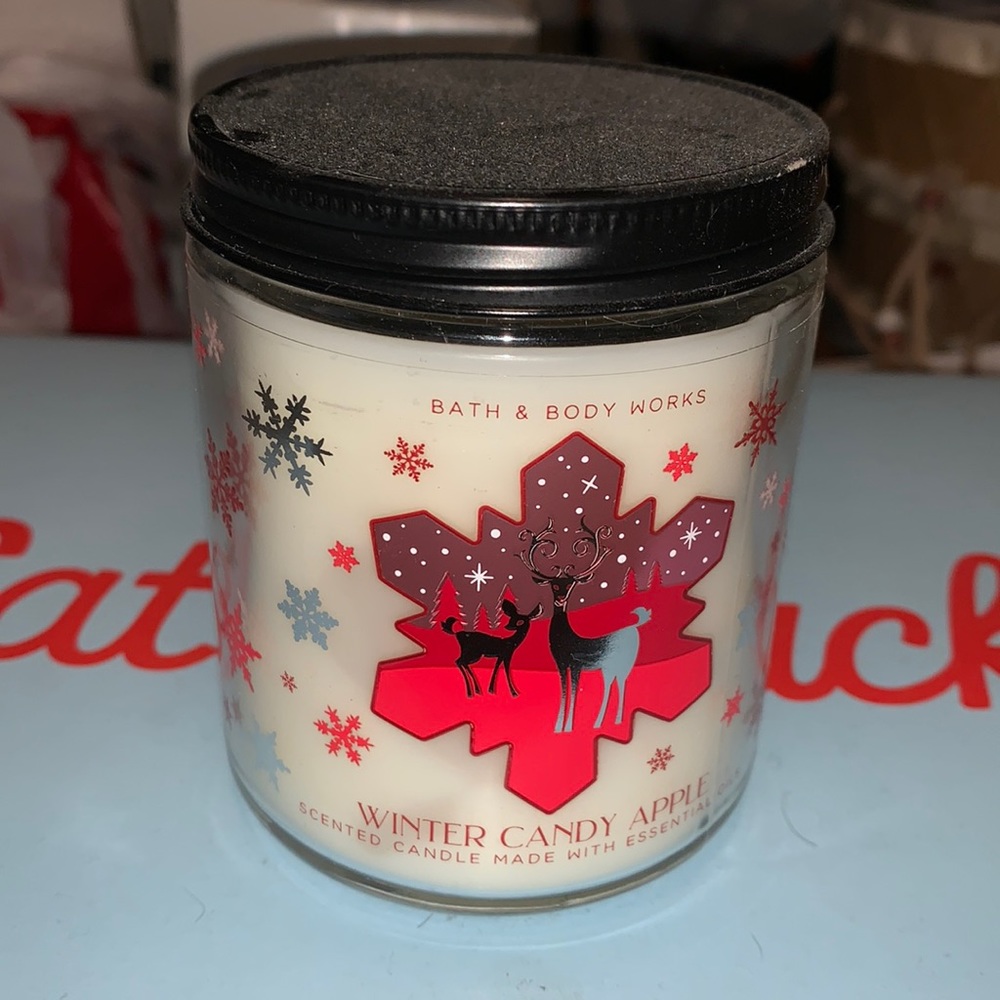 Bath and body works candle